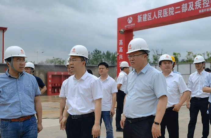 新建區(qū)委常委、常務(wù)副區(qū)長賈中強(qiáng)到新建區(qū)職業(yè)技術(shù)學(xué)校新校區(qū)建設(shè)項(xiàng)目、新建區(qū)人民醫(yī)院二部及疾控中心項(xiàng)目調(diào)研